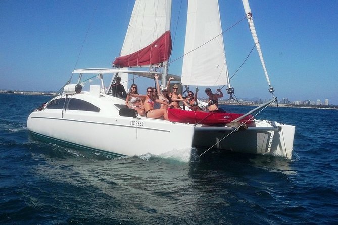 2.5-Hour Small-Group Catamaran Sailing Adventure with Drinks - Why a six-person catamaran changes the outing