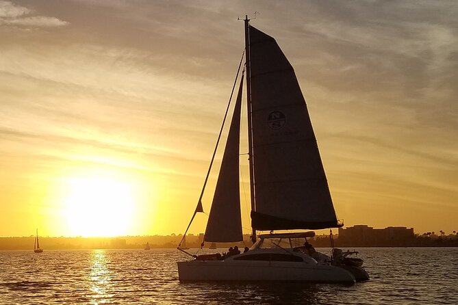 2.5-Hour Small-Group Catamaran Sunset Sail with Drinks - Key details before you book