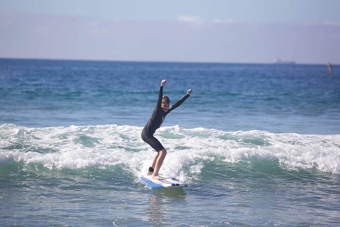 2 Hour Private Group Surf Lesson in La Jolla - Equipment included, with less beach-day fuss