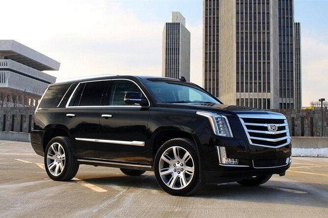 Arrival Private Transfer: San Diego Airport SAN to San Diego in Luxury SUV - Key points to know before booking