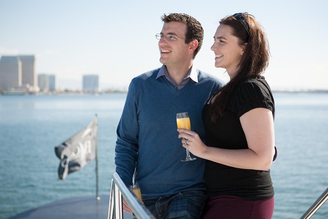 Champagne Brunch Buffet - Boarding at Broadway Pier and getting settled