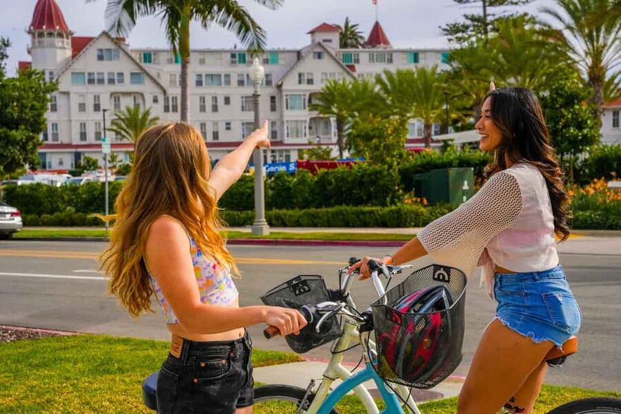 Coronado: Guided Bike Tour - Why a Coronado bike tour works so well