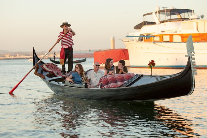 Gondola Cruise through the Coronado Cays - Choosing the best time: daylight, sunset, or night
