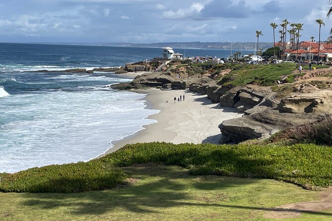Guided Historic La Jolla Village Walking Tour - Ellen Browning Scripps Park in five minutes