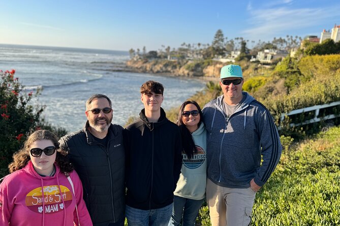 La Jolla E-Scooter Tour with Photos Included - Cruising past La Jolla’s grand homes