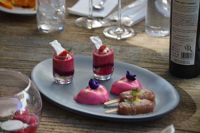 Premium Valle de Guadalupe Wine and Food Tour - Why the van setup matters