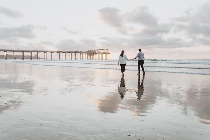Private Vacation Photography Session with Local Photographer in San Diego - Coronado Beach: open views and an easy backdrop