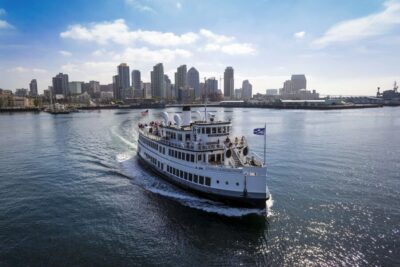 Bay Sights and Sips Sunset Cruise