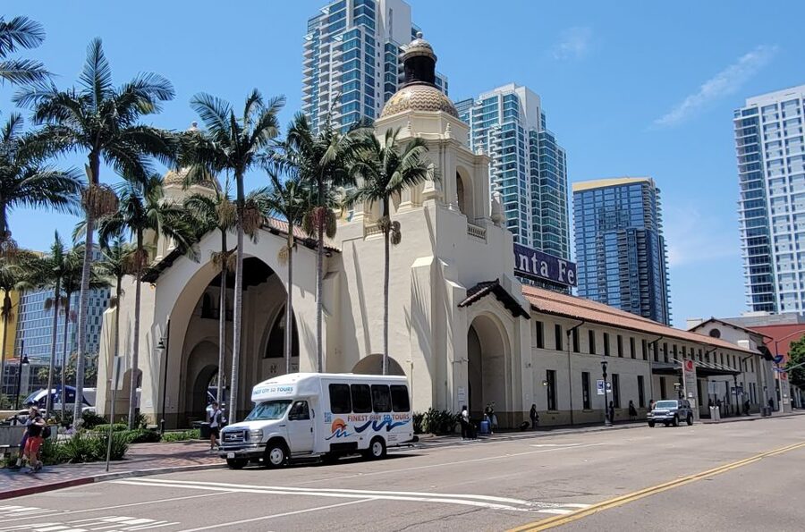 San Diego: City and Beaches Guided Highlights Tour - Starting downtown near Santa Fe Depot