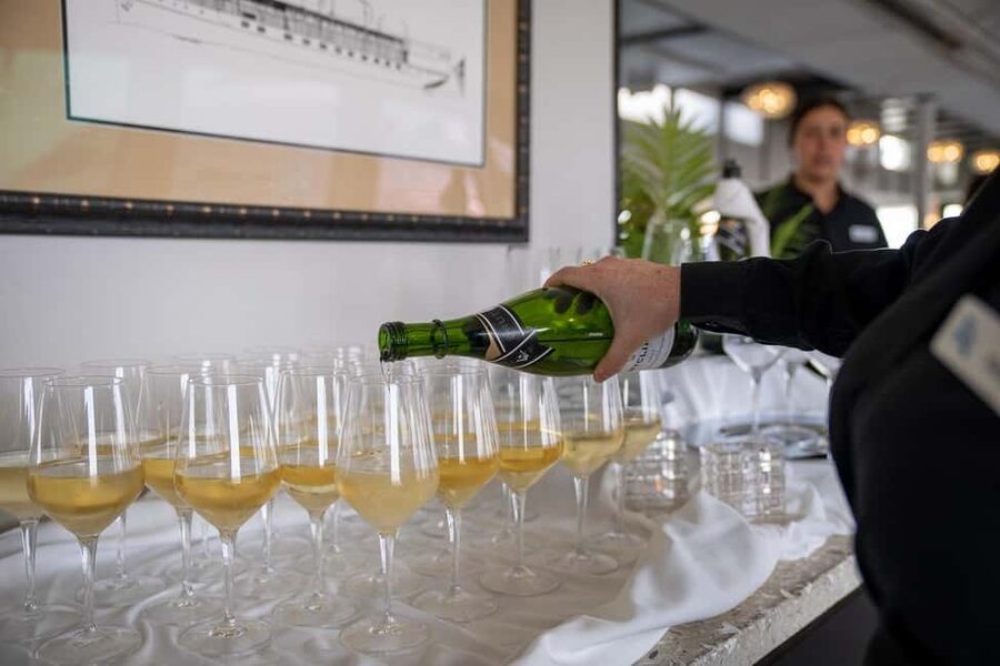 San Diego: City Cruises Buffet Breakfast and Brunch Cruise - Key points to know before you book