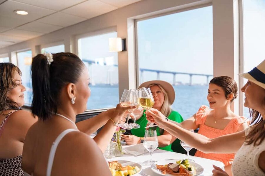 San Diego: City Cruises Buffet Breakfast and Brunch Cruise - What the San Diego brunch cruise is really like