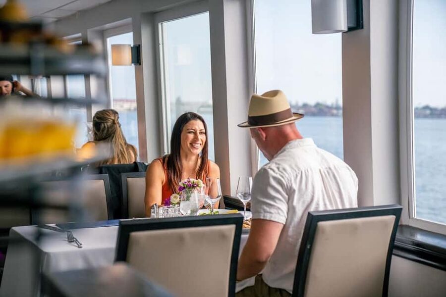 San Diego: City Cruises Buffet Breakfast and Brunch Cruise - The buffet covers both breakfast and lunch