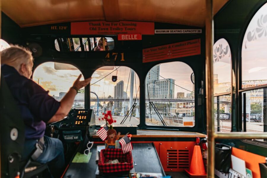 San Diego: City Lights Night Trolley Tour - The 20-minute stop at Coronado Ferry Landing