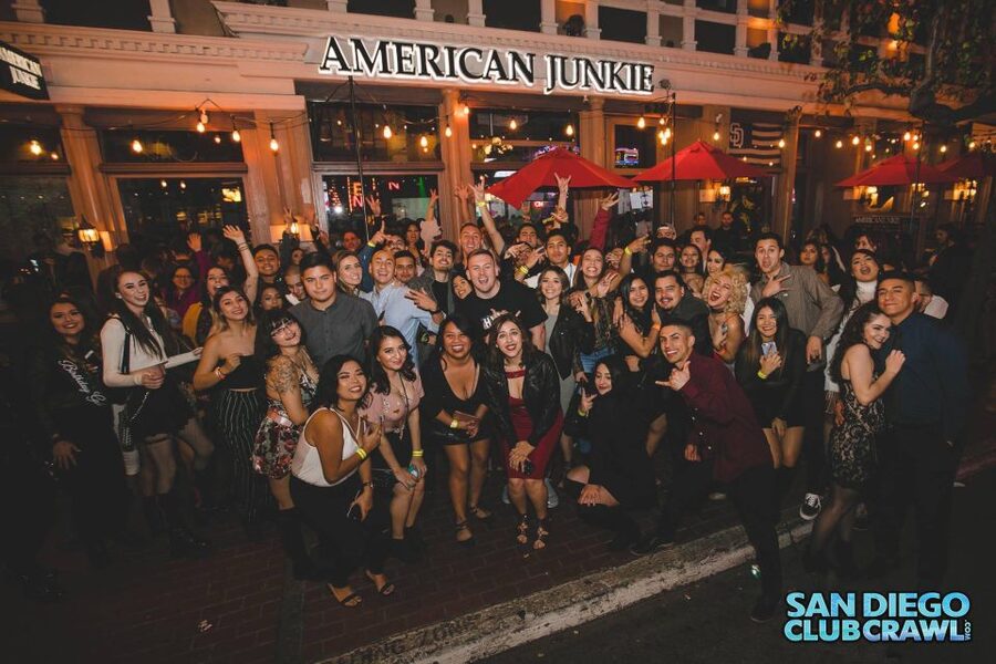 San Diego: Club Crawl - The group size changes the feel of the evening