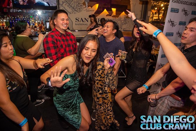 San Diego Club Crawl: Nightlife Party Tour - A large group, a social night