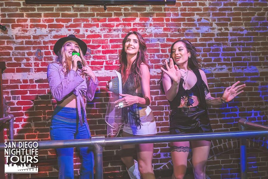 San Diego: "Drink, Ride, Sing, & Dance!" Bar Tour (4 Bars) - Is $34 a fair price?