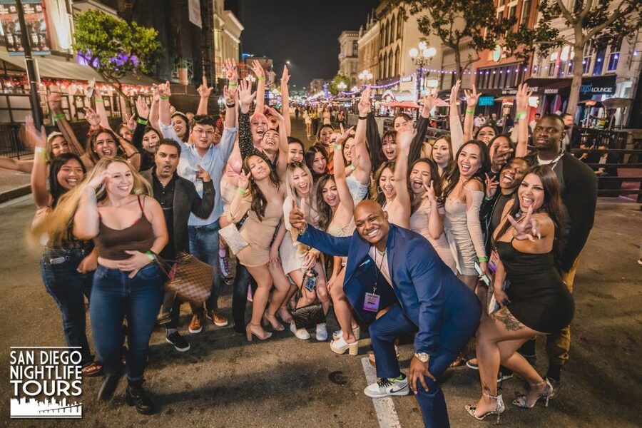San Diego: Gaslamp Quarter Drink, Mingle & Dance Club Tour - What this Gaslamp night is really designed to do