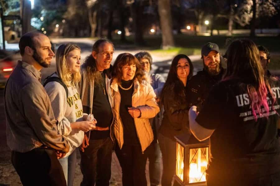San Diego: Gaslamp Quarter Ghosts and Crime Walking Tour - Is $27 a fair price?