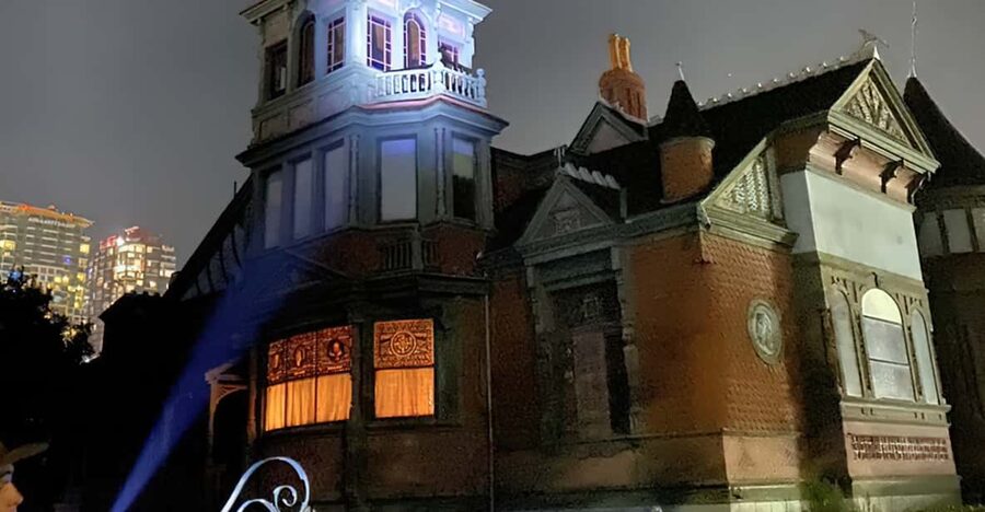 San Diego: Haunted Ghost Tour by Bus - El Campo Santo Cemetery and the final chill