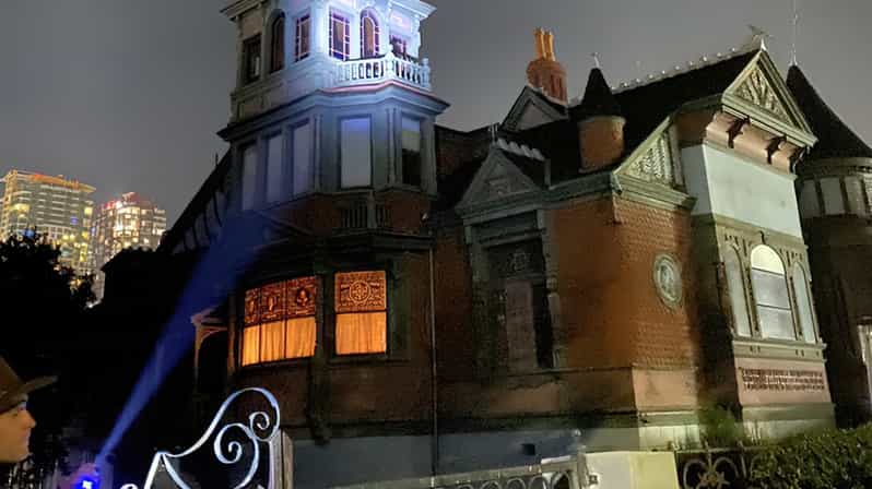 San Diego: Haunted Ghost Tour by Bus - The Whaley House question