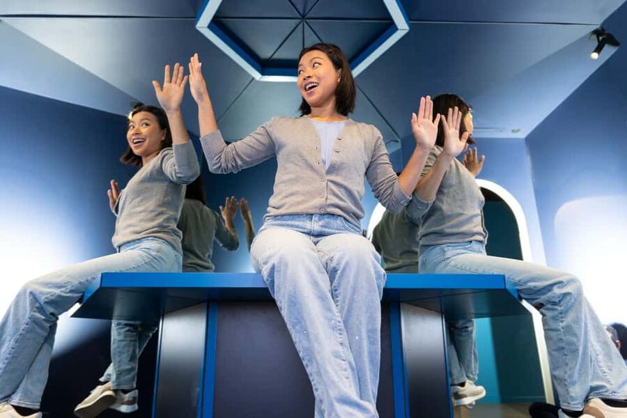 San Diego: Museum of Illusions Entry Ticket - What the 50-plus exhibits are like