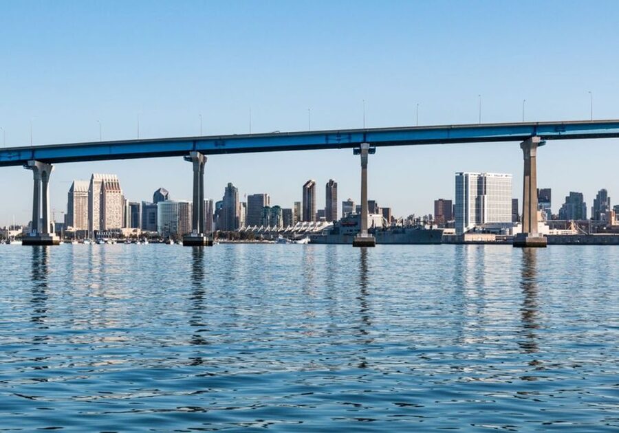 San Diego: New Year's Eve Gourmet Brunch or Dinner Cruise - A New Year’s Eve meal with the harbor outside