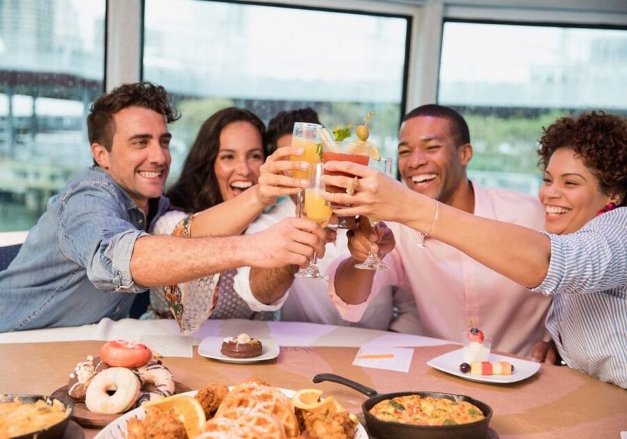 San Diego: Thanksgiving Day Buffet Brunch or Dinner Cruise - Key points to know before booking