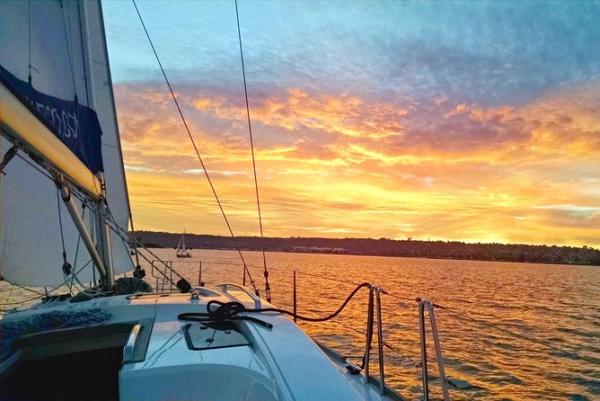 Small-Group San Diego Sunset Sailing Excursion - Beer, snacks, blankets, and your own soundtrack